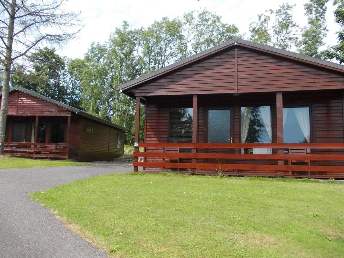 Birch Lodge 20 With Hot Tub Newton Stewart Eksteriør bilde