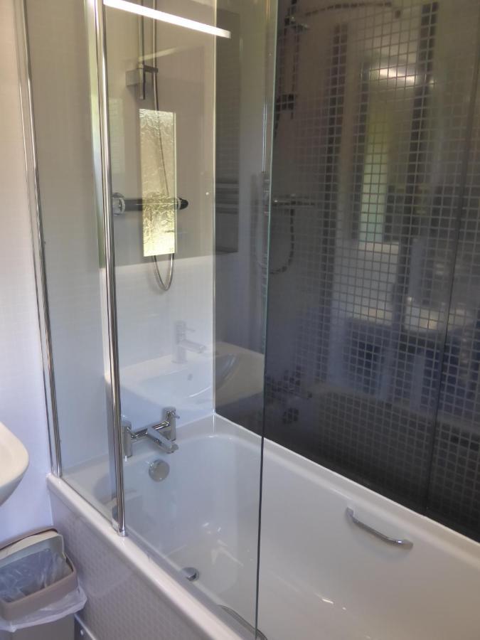 Birch Lodge 20 With Hot Tub Newton Stewart Eksteriør bilde